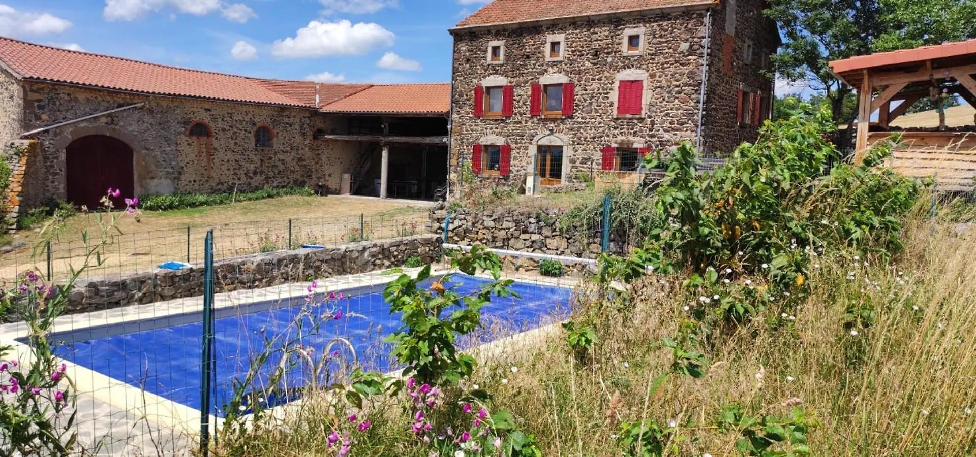 La Voute Du Dragon Spa Piscine 26 Personnes Saint-Privat-du-Dragon 0*,  France